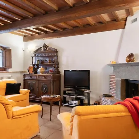 Emilia Tuscan Stone Villa *