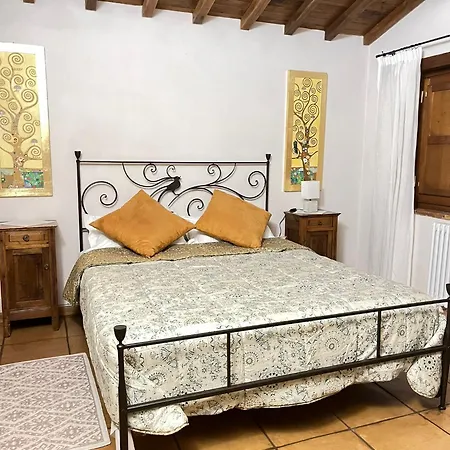 Emilia Tuscan Stone Villa *